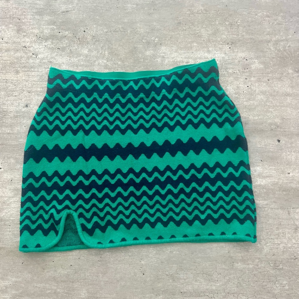 Urban Outfitters Green and Navy Zigzag Pencil Skirt